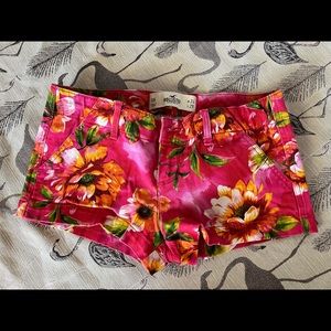 Floral hollister short size 0R